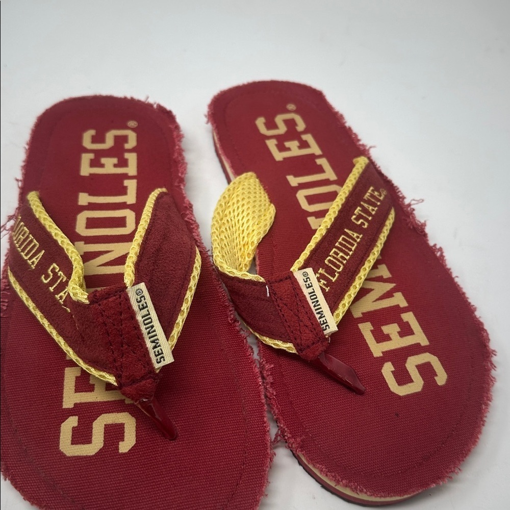 FSU Flipflops. Size 8 - Picture 2 of 4
